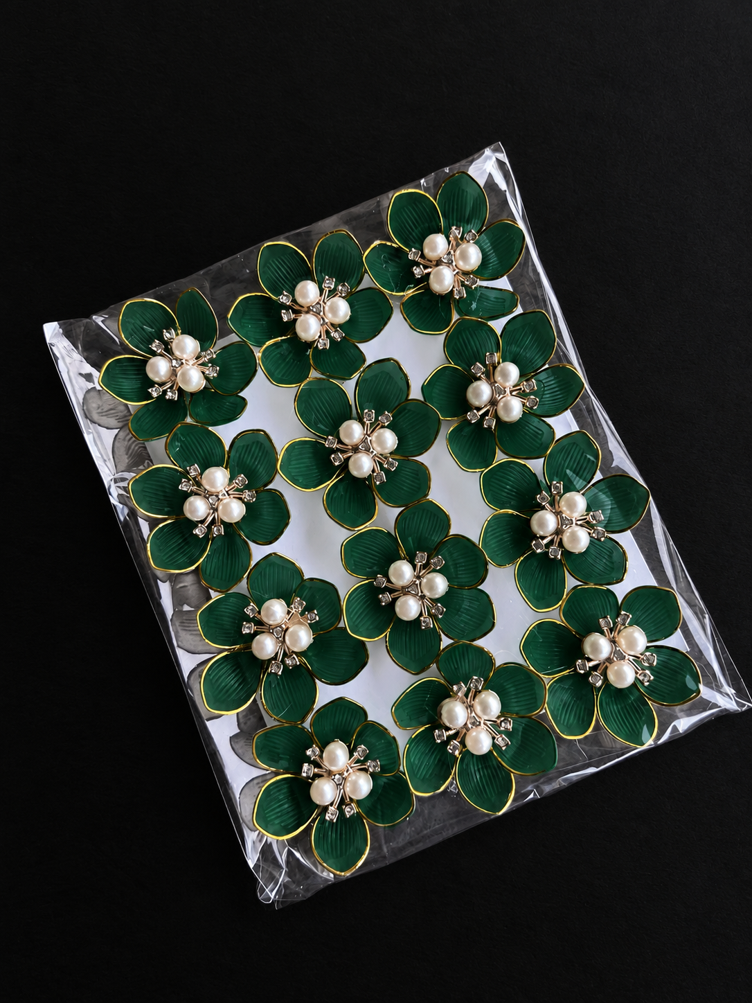 3D (Plastic) Flowers For Resin Art Green